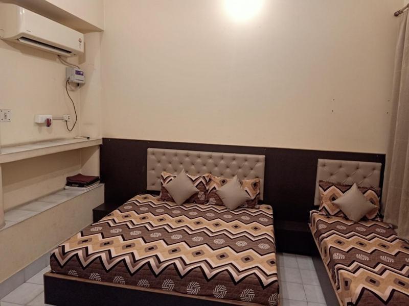 Scindhia Guest House Varanasi Exterior photo