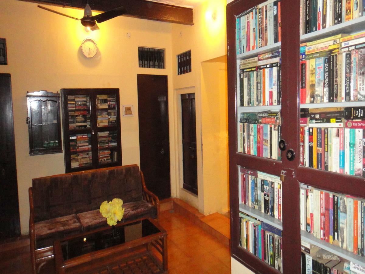Scindhia Guest House Varanasi Exterior photo